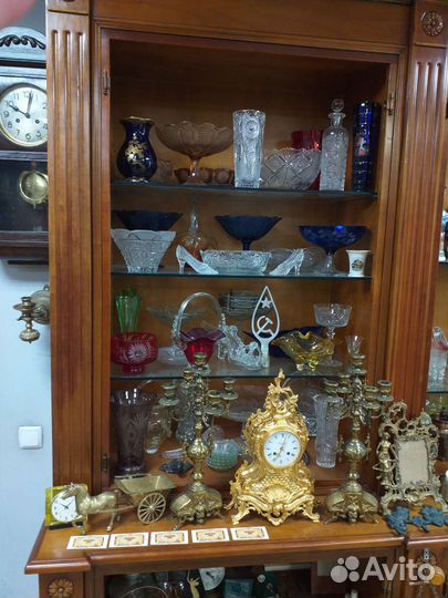 Вазы,конфетницы,часы бронза,лафетники, канделябры