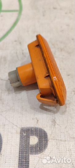 Повторитель в крыло передний Ford Fusion CBK 1.4