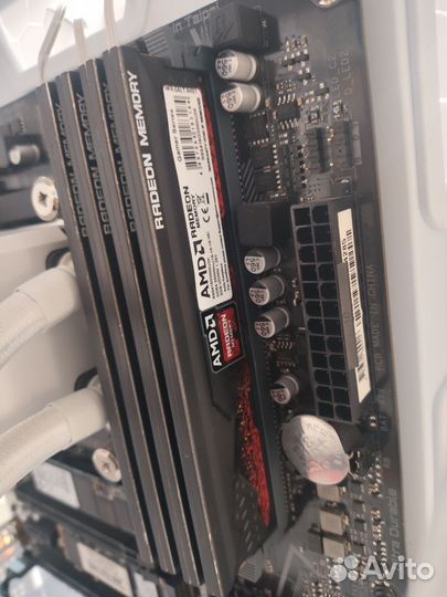 R5 5600X Материнская плата с процессором и памятью