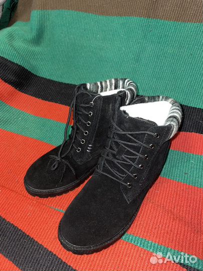 Ботинки женские зимние 39 размера