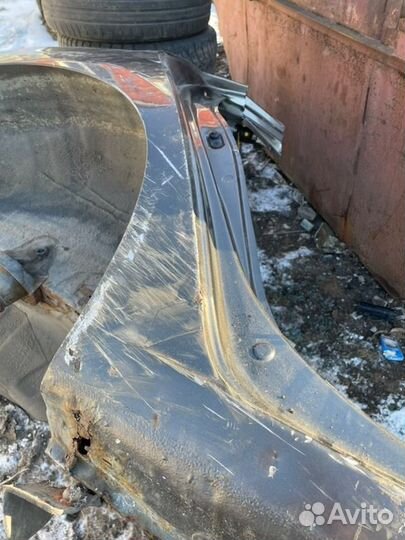 Закат крыла задний правый Kia Cerato 2000 CC