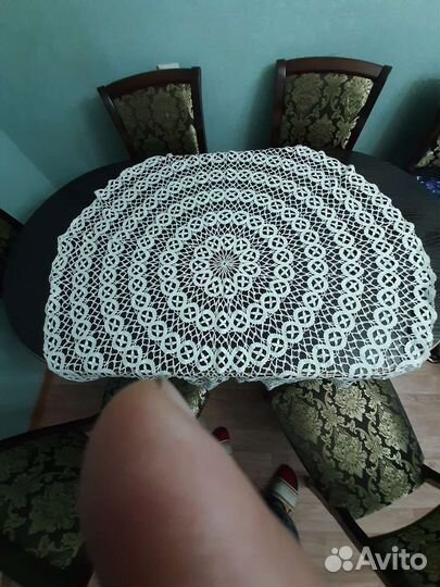 Скатерть круглая вязанаях