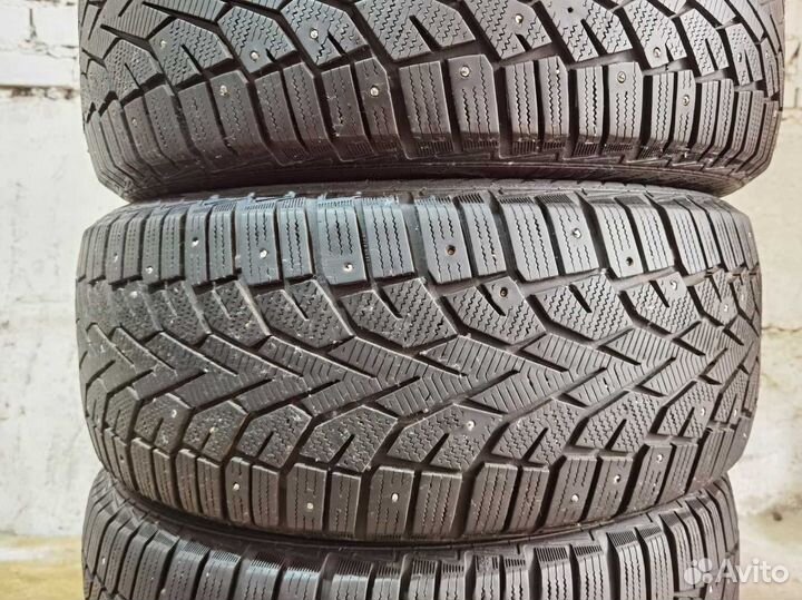 Gislaved NordFrost 100 235/55 R17 103T