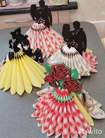 Салфетница деревянная