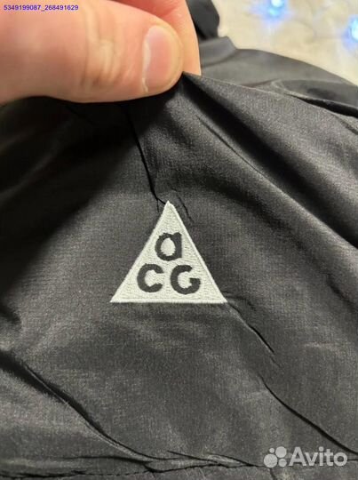 Спортивная жилетка Nike ACG для всех сезонов
