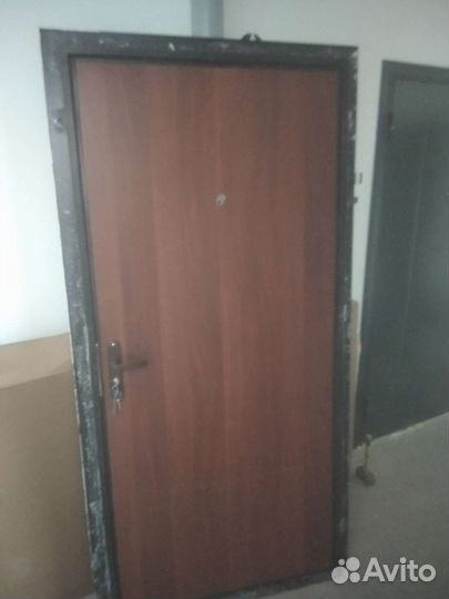 Дверь входная металлическая