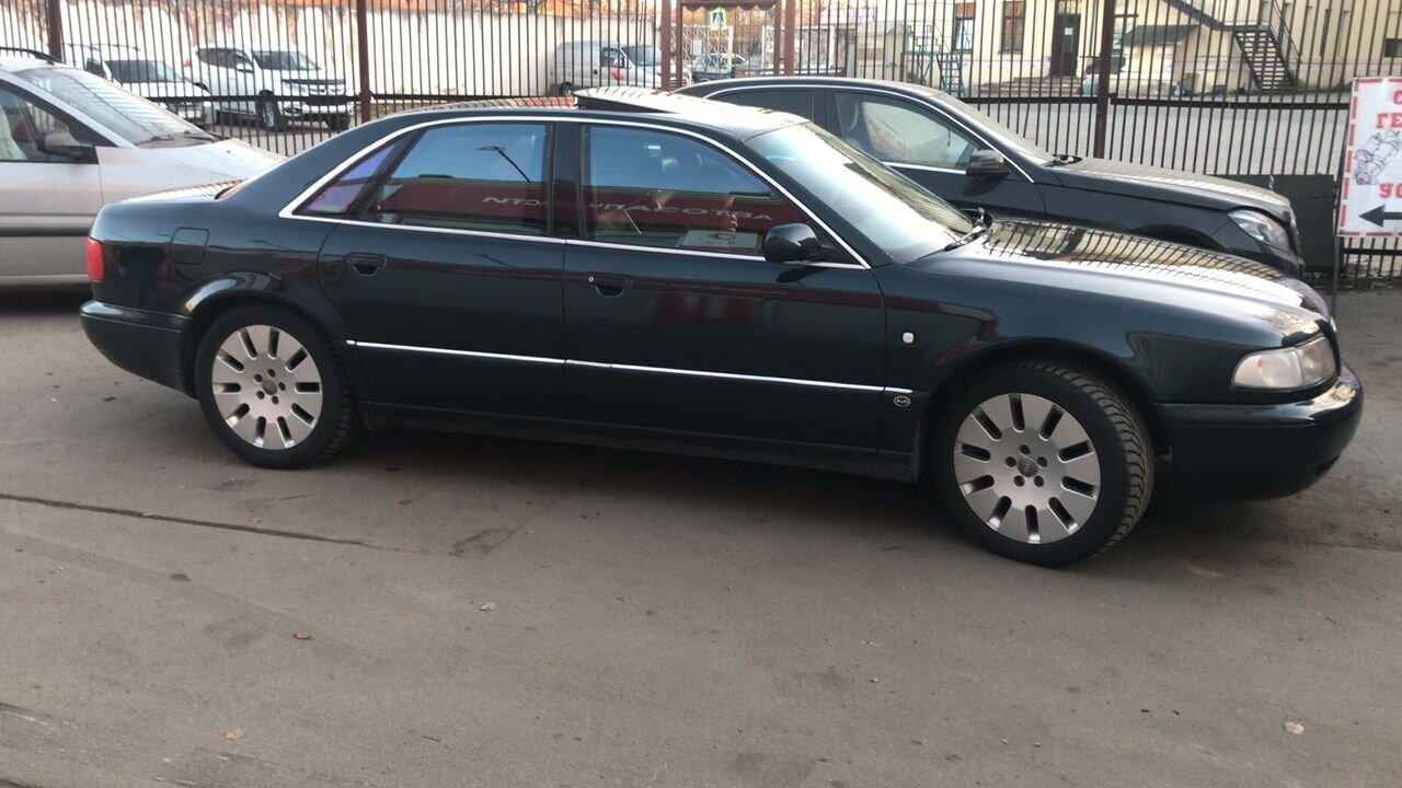 Audi A8: фото владельца