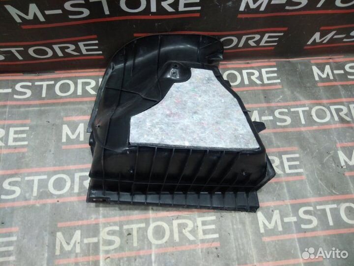 Обшивка багажника правая Bmw 5-Series E60 N52B30A