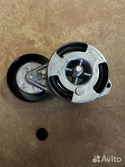 Ролик натяжитель ауди а6 с6