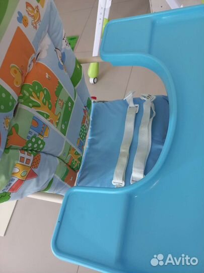 Детский стол и стульчик