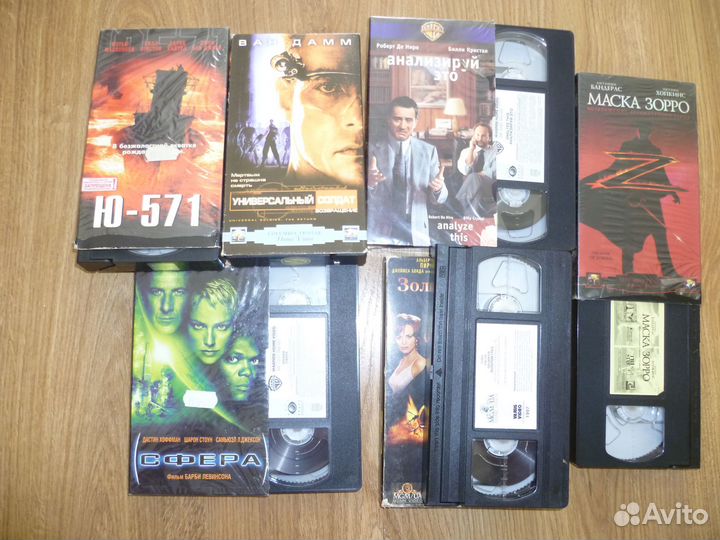 Видеокассеты VHS лицензия в отличном состоянии