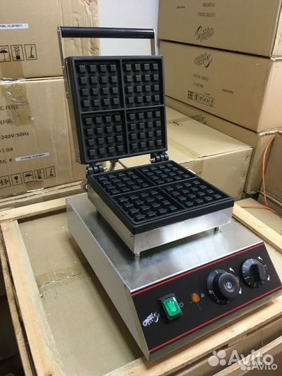 Новое) Вафельница crazy PAN CP-WFM02