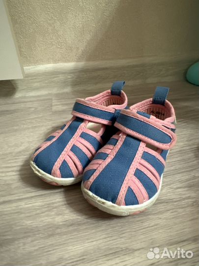 Босоножки для девочки 21р