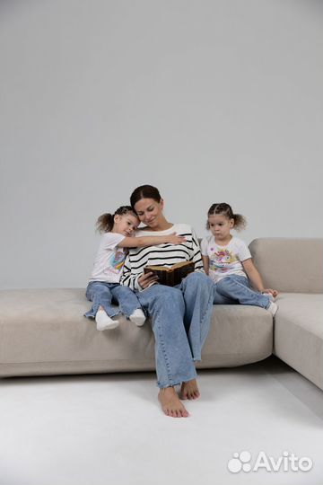 Диван со спальным местом 2700х1650 мм