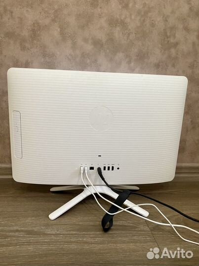 Моноблок HP 22