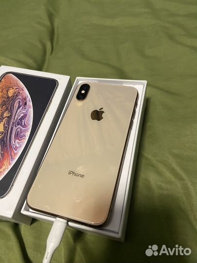 iPhone Xs, 64 ГБ