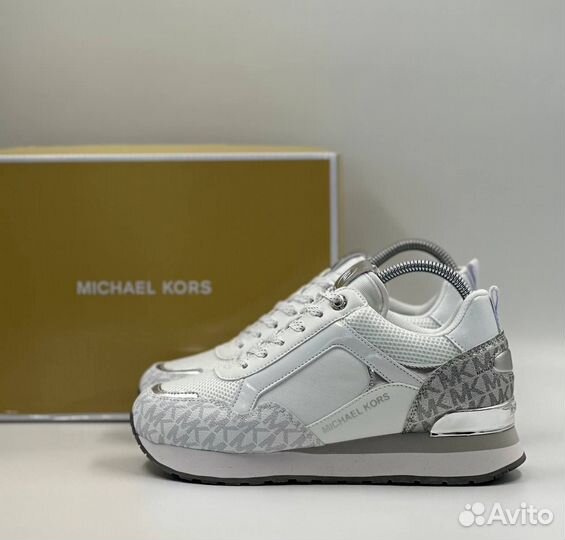 Кроссовки женские michael kors