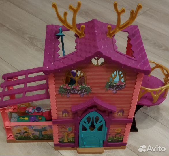 Домик Enchantimals с куклой