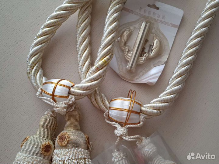 Держатели для штор