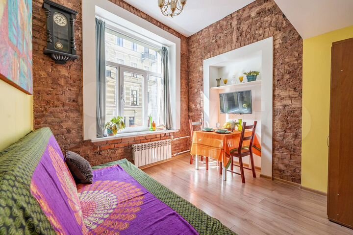 Квартира-студия, 23,3 м², 2/5 эт.