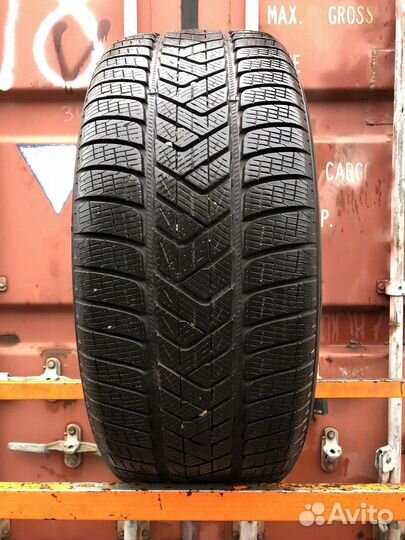 Pirelli Scorpion Winter 255/55 R18