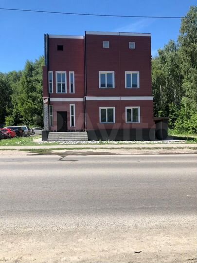 Здание, 360 м²