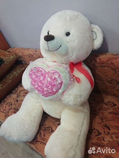 Плюшевый медведь