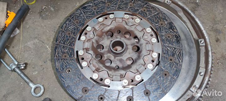 Двухмассовый маховик vw t5 2.0 механика комплект