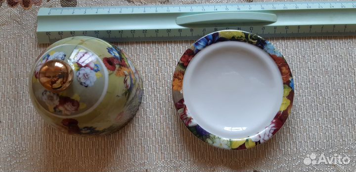 Лимонница - Фарфор