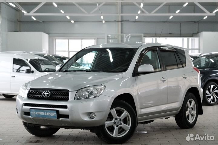 Toyota RAV4 2.0 AT, 2006, 265 000 км
