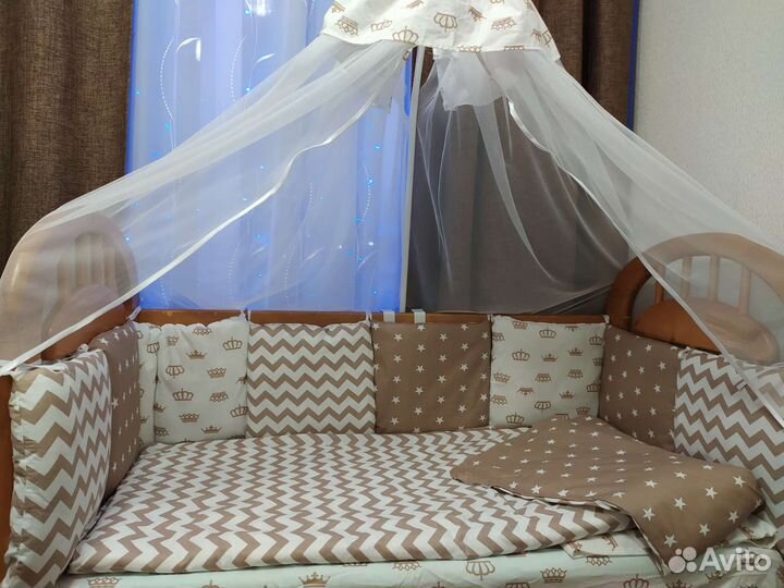 Бортики в детскую кроватку, подушка, одеяло
