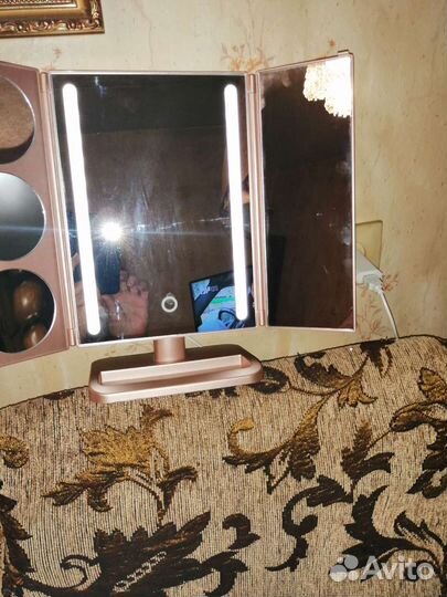 Зеркало настольное складное