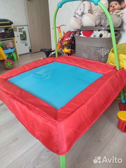 Батут, палатка домик и тоннель труба