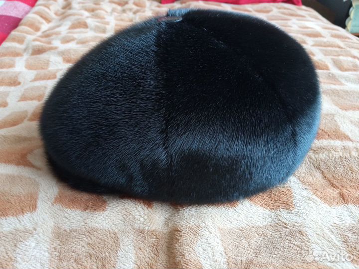 Берет мужской меховой