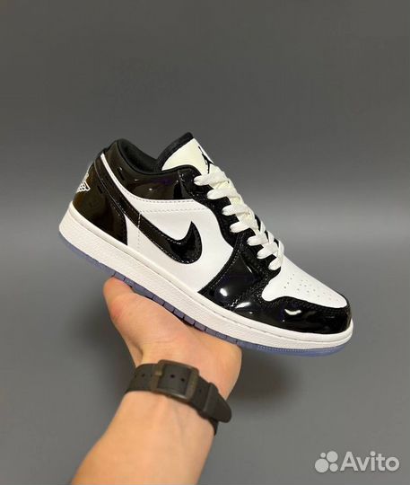 Кроссовки Nike Air Jordan 1 Low Concord