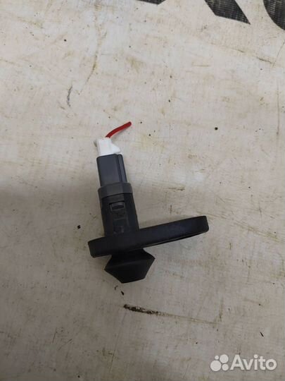 Датчик двери, концевик 8423160070 Lexus RX450h