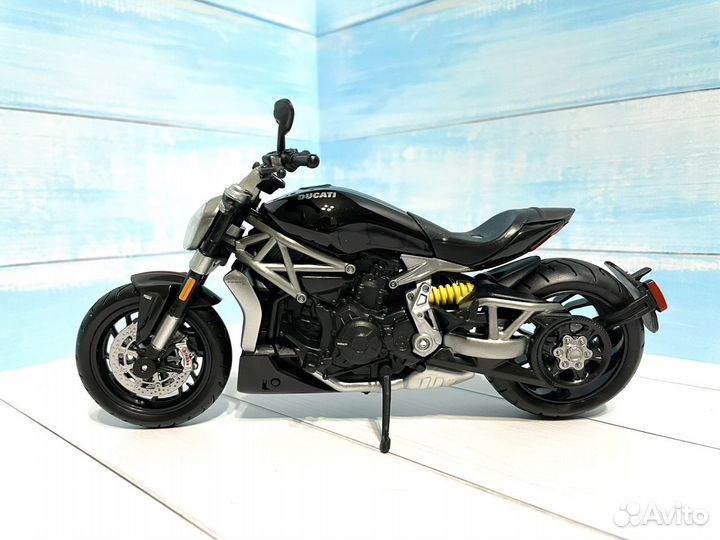 Мотоцикл Ducati X Diavel S 1/12 Maisto