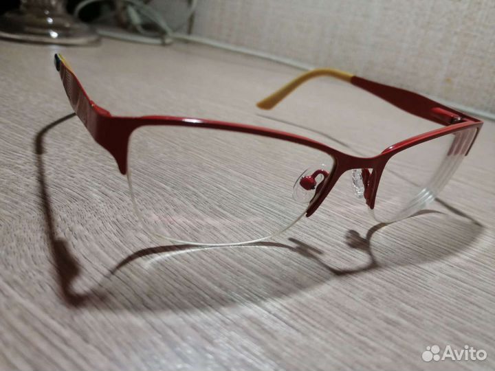 Очки с линзами - 2,25