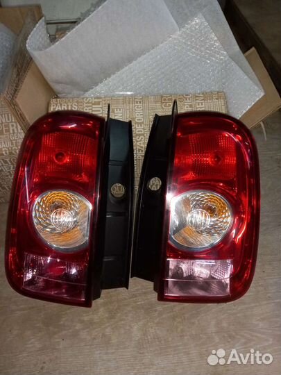 Фары задние Рено Дастер