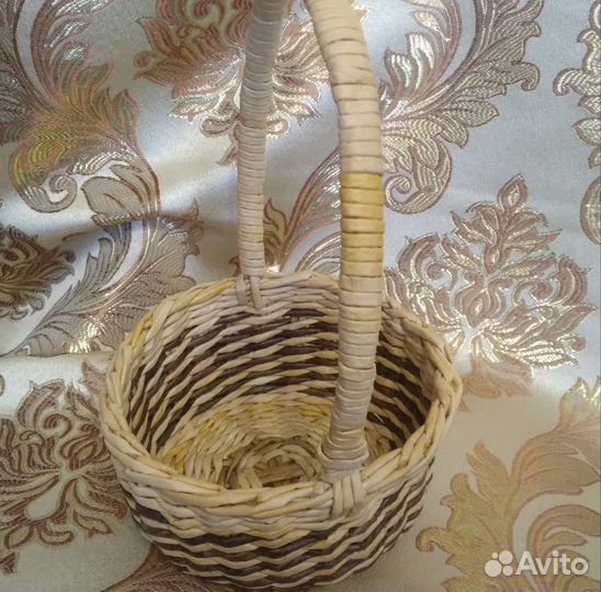 Корзина плетеная