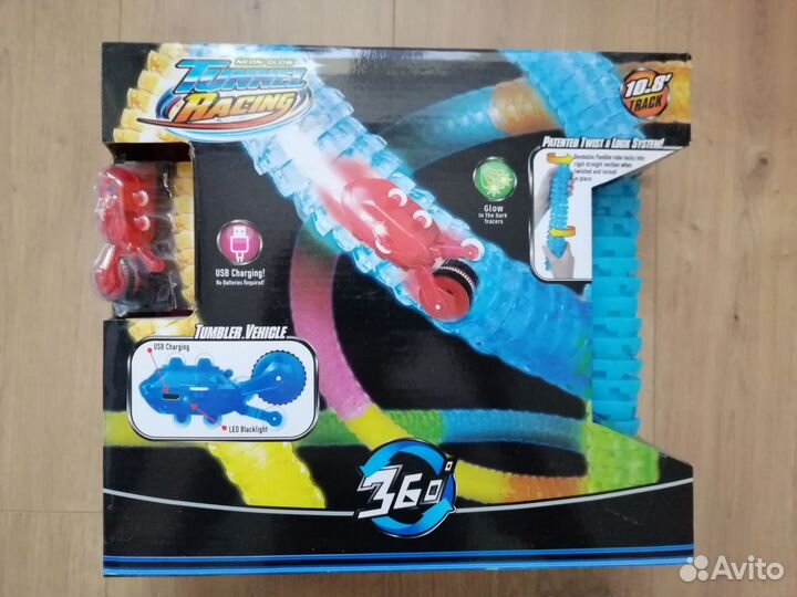 Трубопроводные гонки, набор-игра с машинкой