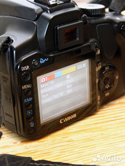 Зеркальный фотоаппарат canon