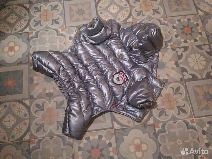 Комбинезон для маленькой собаки