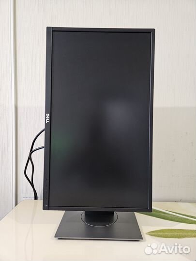 Монитор Dell 23