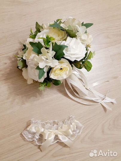 Свадебные аксессуары для молодожёнов