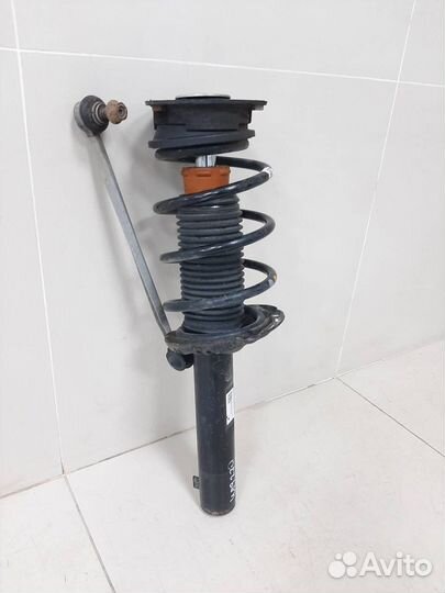 Б/У Амортизатор передний 5WA413031AJ VAG