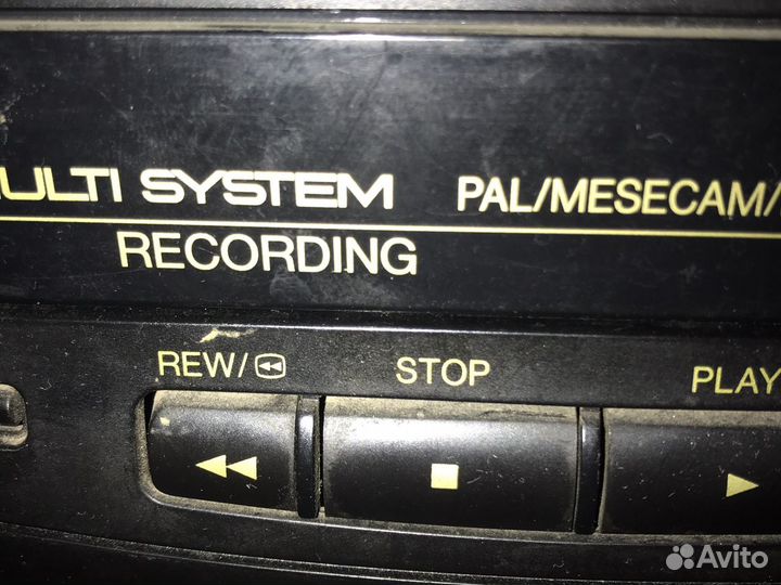 Видеомагнитофон