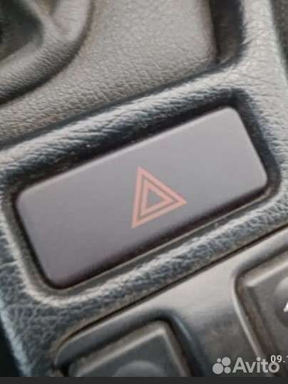 Аварийная кнопка BMW e36 e34