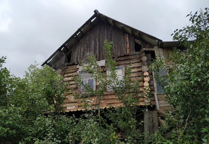 Дом 22 м² на участке 8 сот.