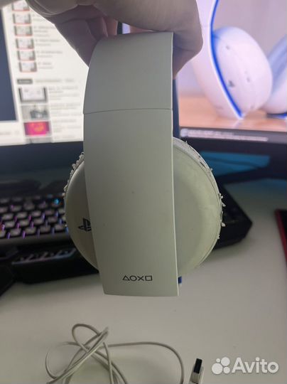 Sony Gold Wireless Stereo Headset Black White